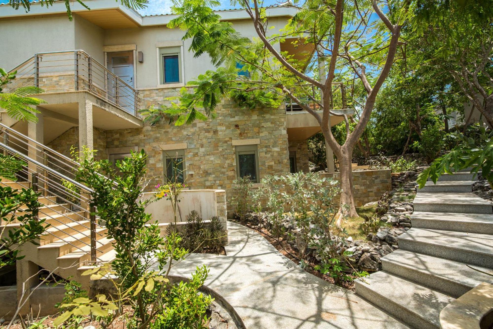 One On Marlin Resort (Adults Only) Turtle Cove Ngoại thất bức ảnh