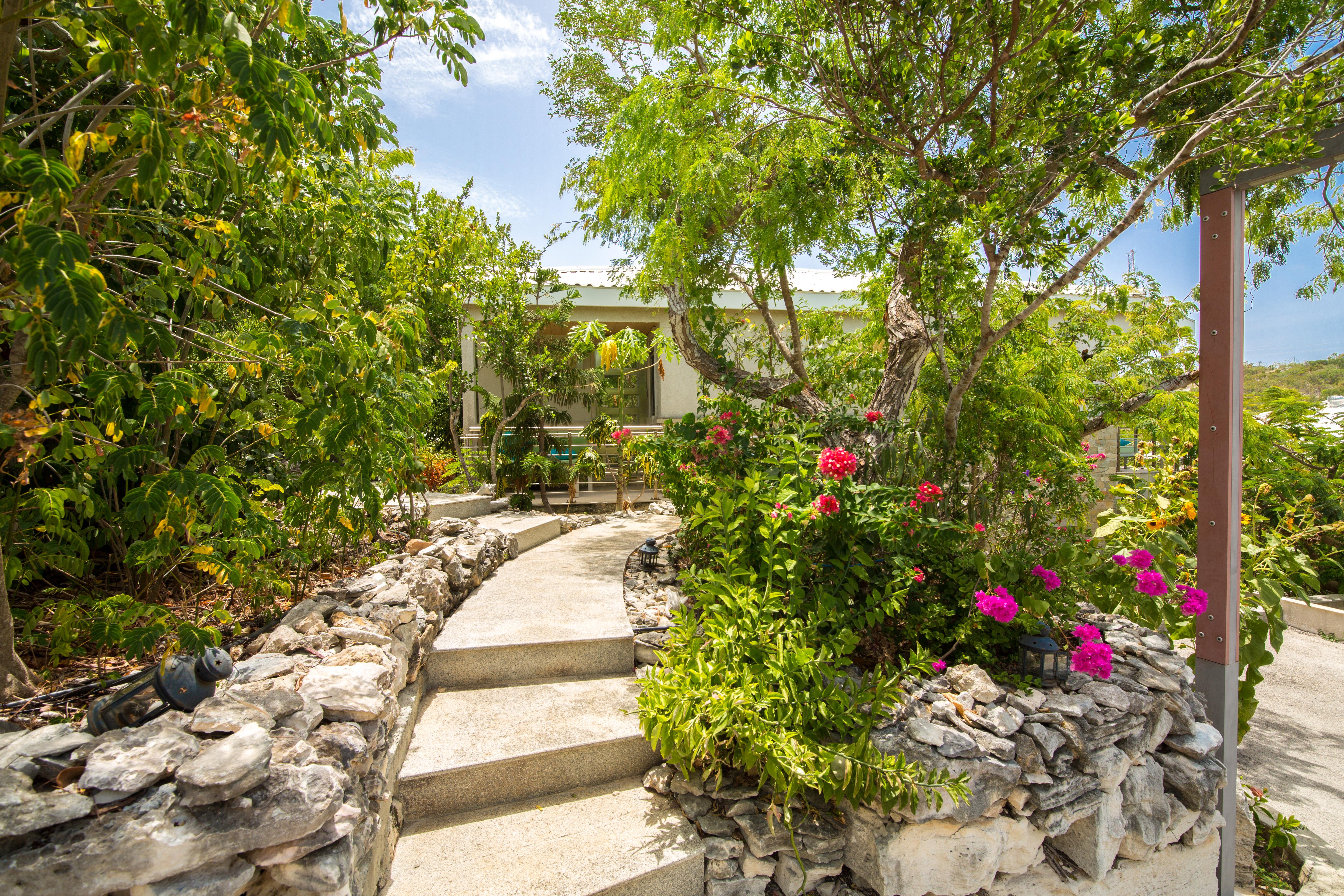 One On Marlin Resort (Adults Only) Turtle Cove Ngoại thất bức ảnh